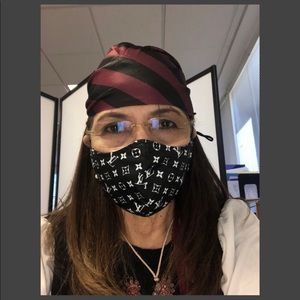 Meet your Posher, Loida